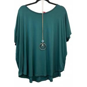 NEW YOLLY woven tee with necklace in emerald green